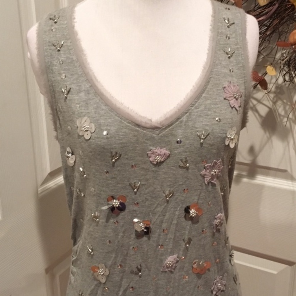 White House Black Market gray tank